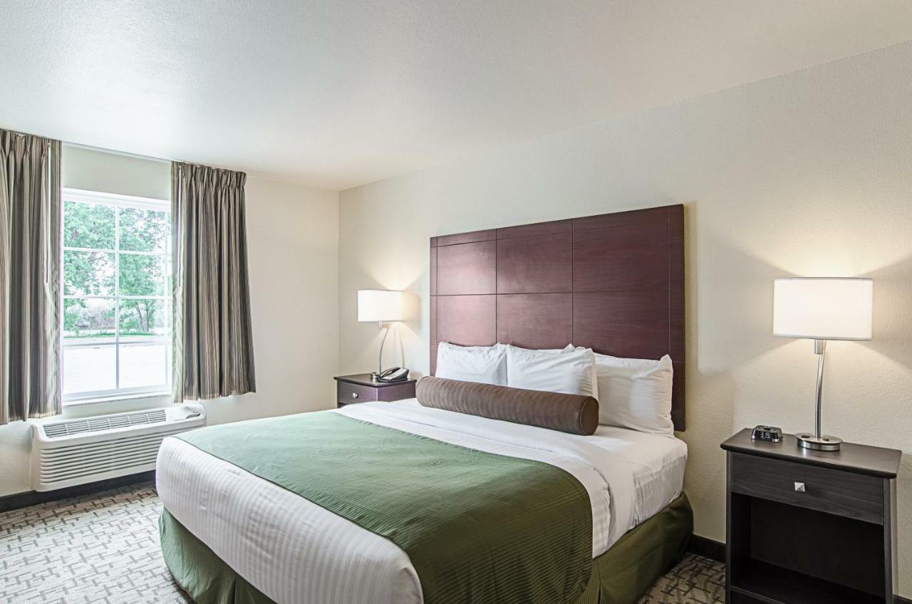Cobblestone Inn & Suites - เกิร์นซีย์ ภายนอก รูปภาพ